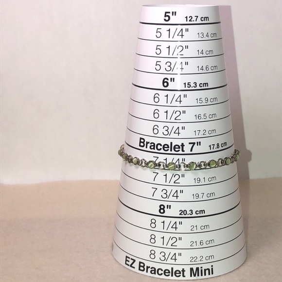 Silver green stone bracelet - Picture 4 of 4